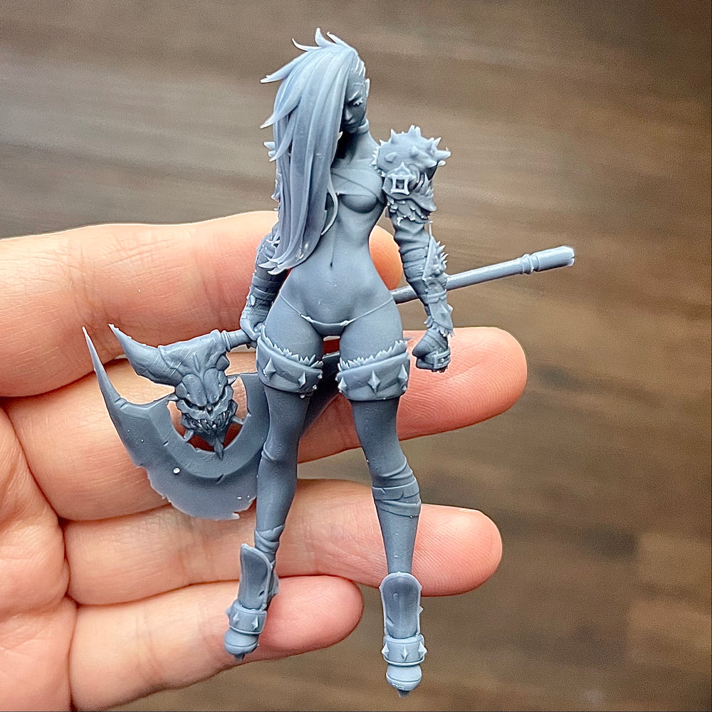 Pinup Miniature, Female Barbarian, DnD minis,