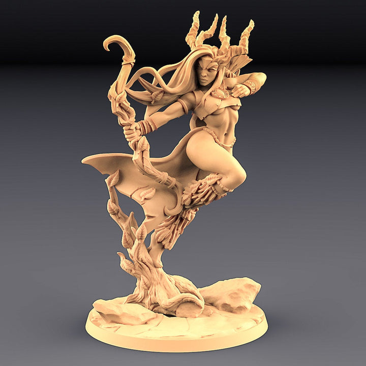 Artemis the Hunt GoddessFantasy Minis DnD Warhammer Roleplaying RPG