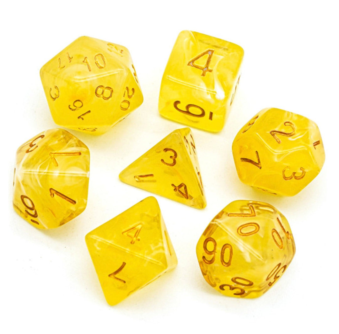 Ensemble de dés translucides en soie jaune