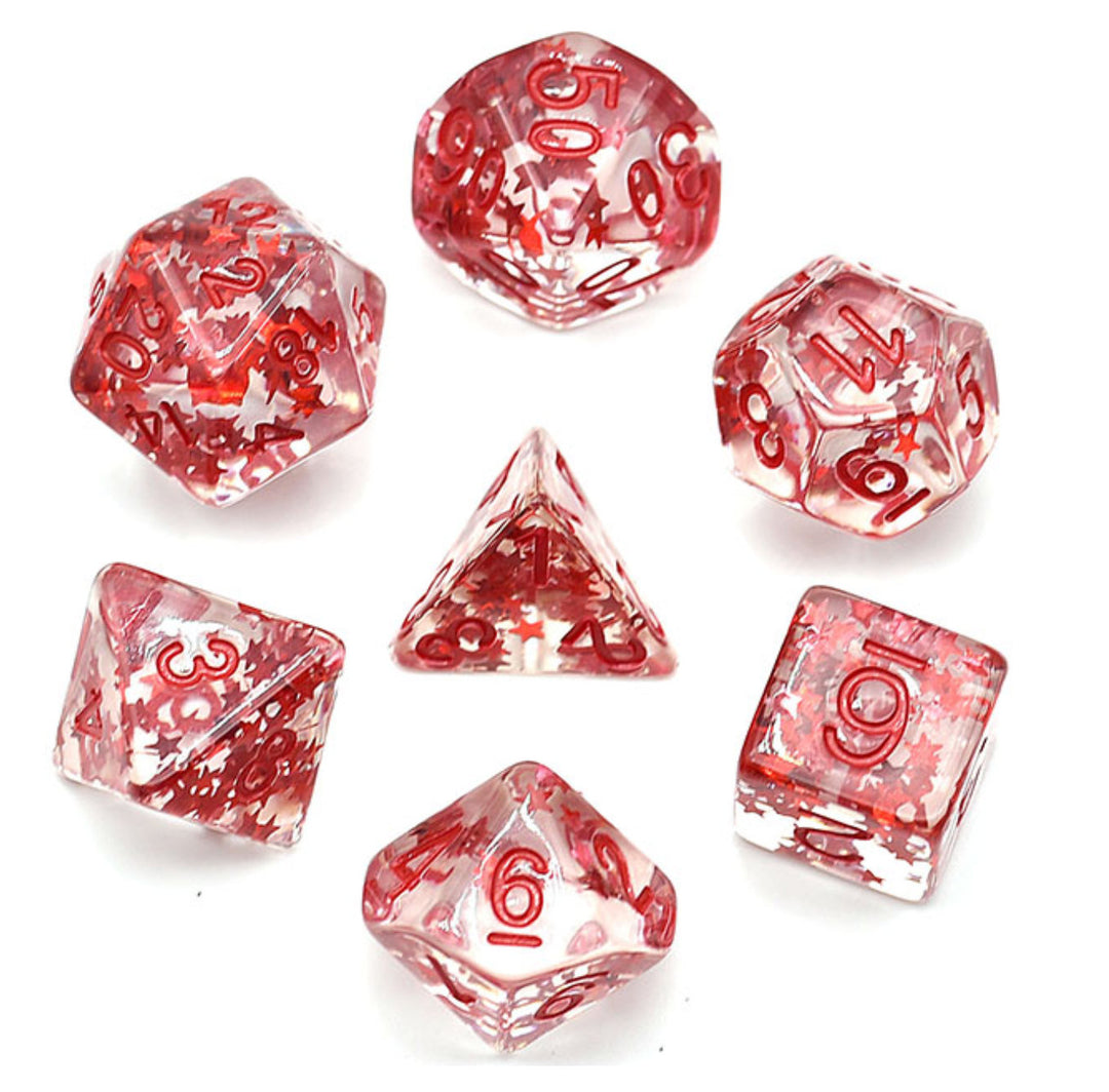 Jeu de dés polyédriques remplis d’étoiles