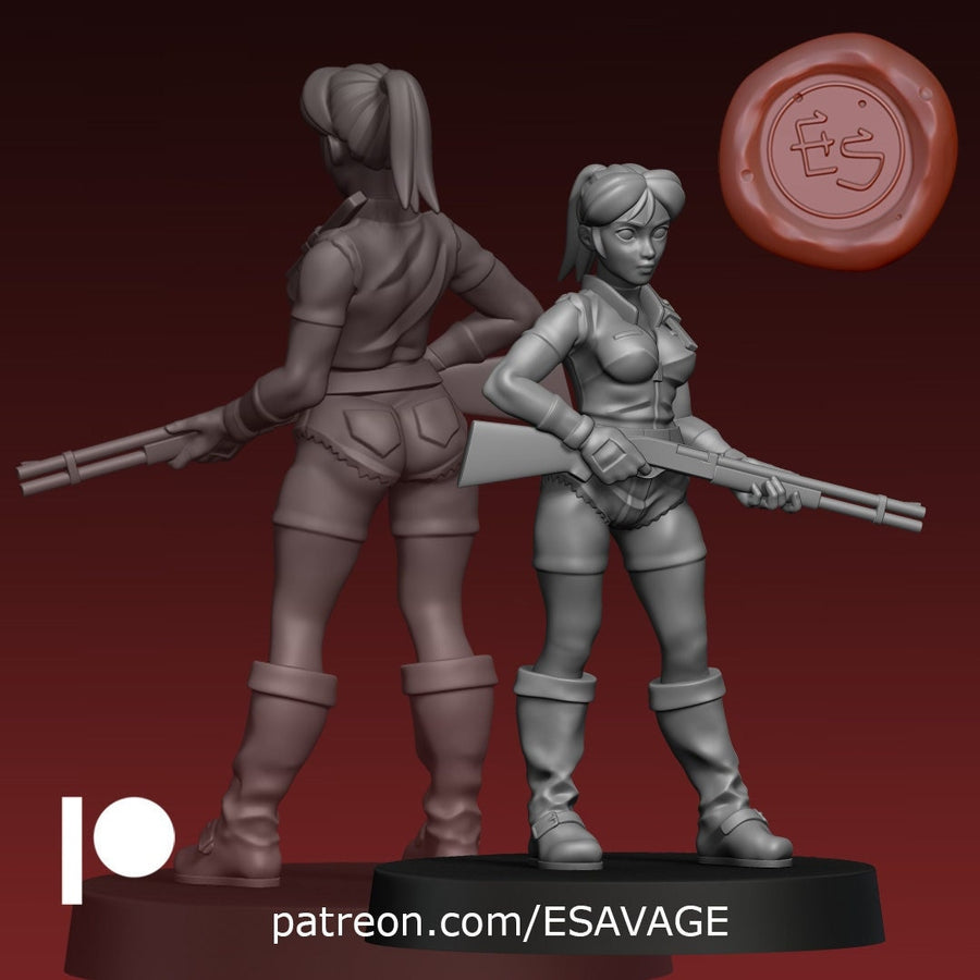 Claire | Sci-Fi Miniature | Dungeons and Dragons | DnD Miniature | Tabletop Game | RPG | Pathfinder |  Ethan Savage Studios