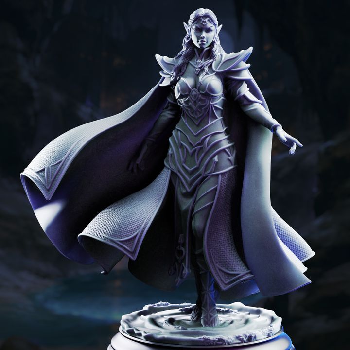 Drow Sorceress of the New Moon - Glynaria miniature