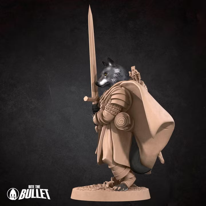 Wolffolk Explorer resin miniature - view 4