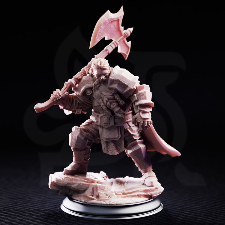 Dwarf Axeman - Took front view
